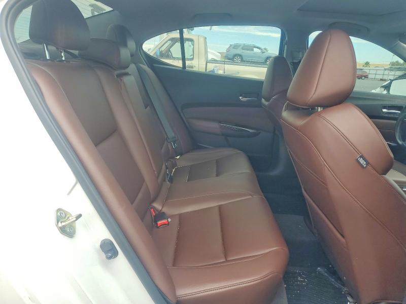 Photo 10 from auction – 2016 ACURA TLX with VIN 19UUB1F31GA005068
