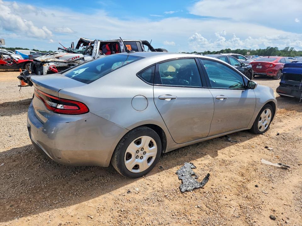 Photo 3 from auction – 2015 DODGE DART with VIN 1C3CDFAA7FD435759