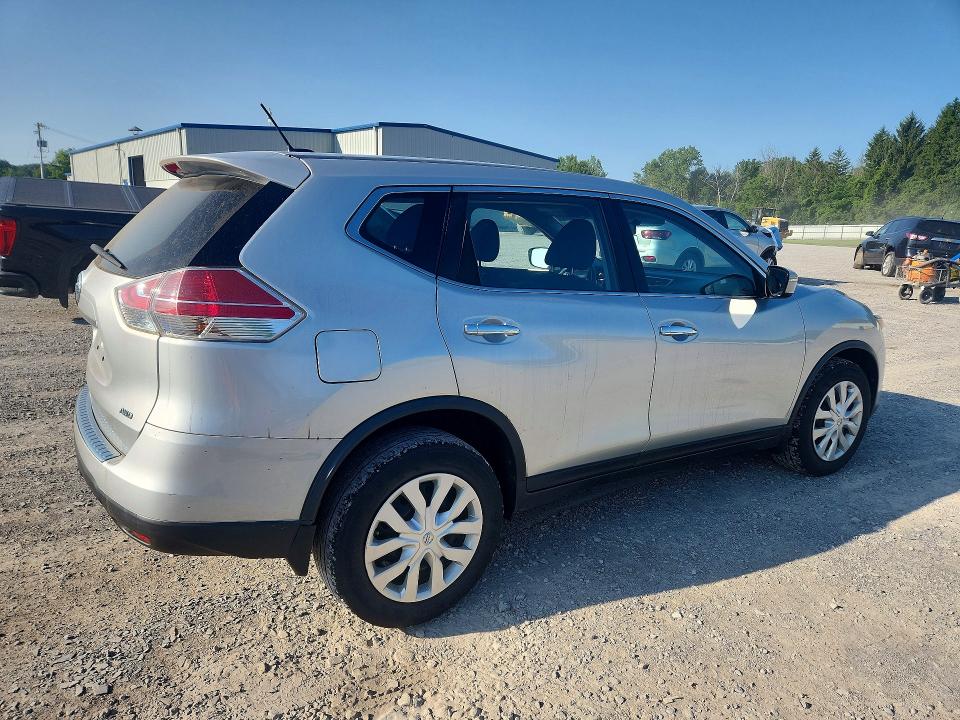 Photo 3 from auction – 2015 NISSAN ROGUE with VIN KNMAT2MV0FP581187