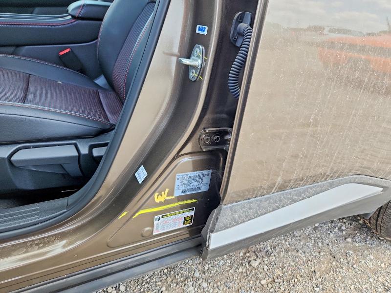 Photo 13 from auction – 2025 NISSAN KICKS with VIN 3N8AP6DD6SL437883