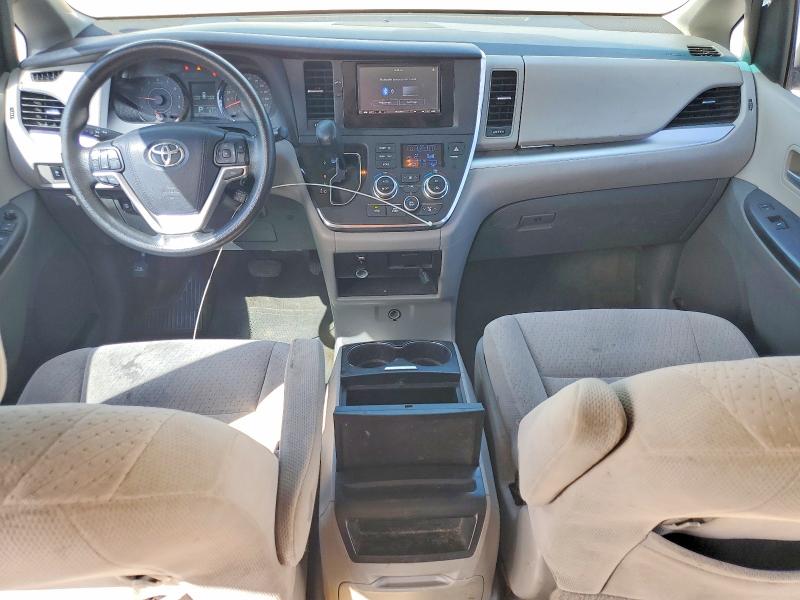 Photo 8 from auction – 2015 TOYOTA SIENNA with VIN 5TDKK3DC4FS568573