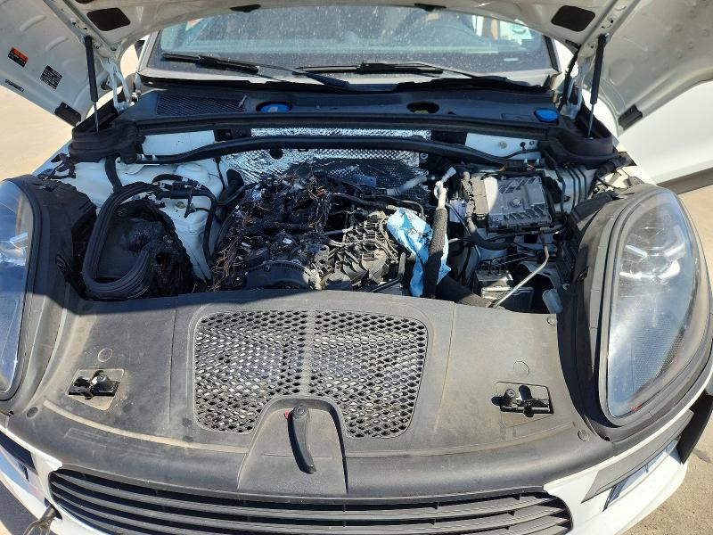 Photo 12 from auction – 2020 PORSCHE MACAN with VIN WP1AA2A52LLB09715
