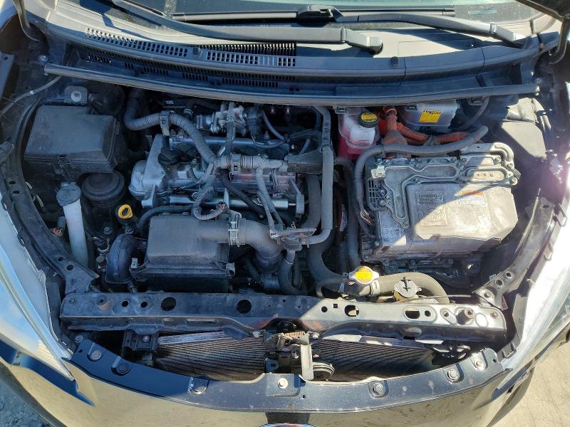 Photo 11 from auction – 2014 TOYOTA PRIUS C with VIN JTDKDTB35E1567280