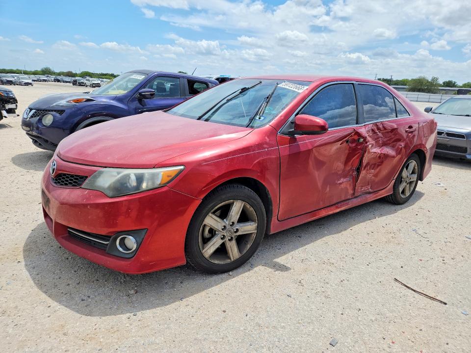 Zdjęcie 1 z aukcji – 2012 TOYOTA CAMRY z VIN 4T1BF1FKXCU590934