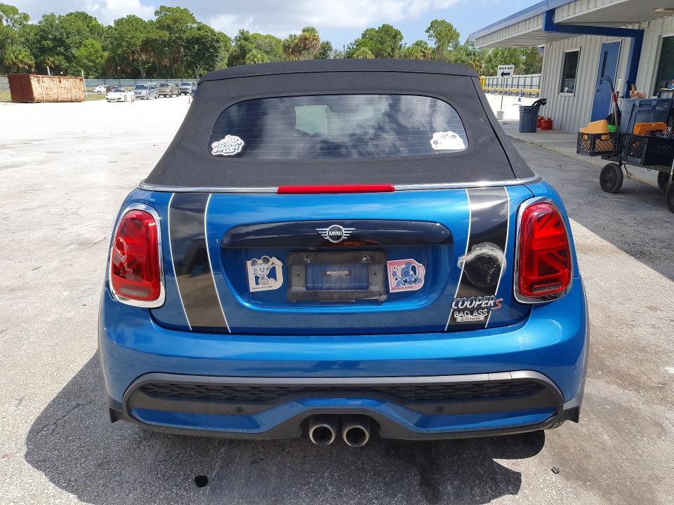 Photo 6 from auction – 2022 MINI COOPER with VIN WMW43DL01N3N81362
