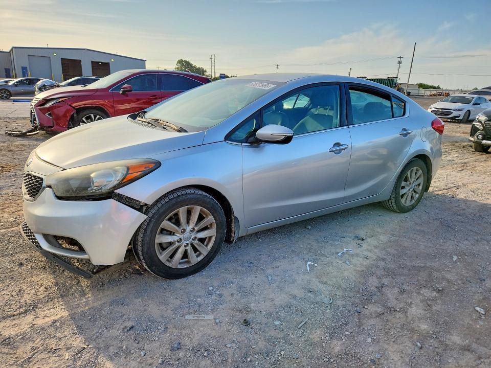 KIA FORTE 2014 with VIN KNAFX4A89E5123689 - Photo from auction