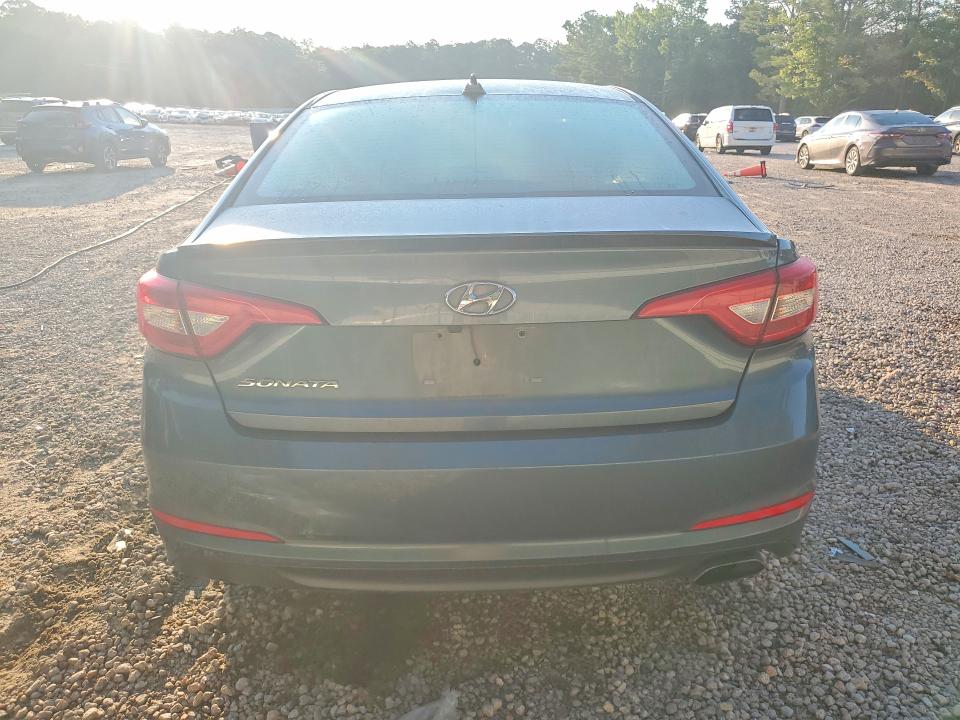 Photo 6 from auction – 2017 HYUNDAI SONATA with VIN 5NPE24AF3HH543187