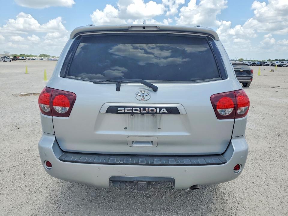 Photo 6 from auction – 2020 TOYOTA SEQUOIA with VIN 5TDDY5G18LS175135