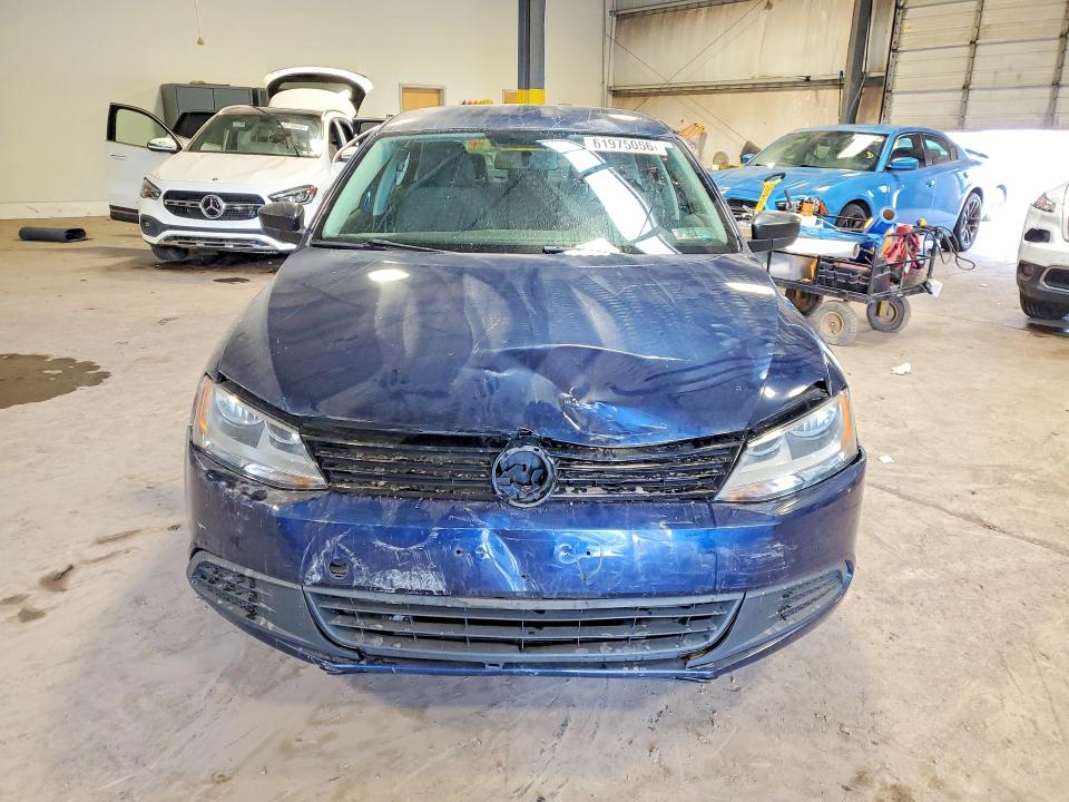 Photo 5 from auction – 2012 VOLKSWAGEN JETTA with VIN 3VW2K7AJ0CM318959