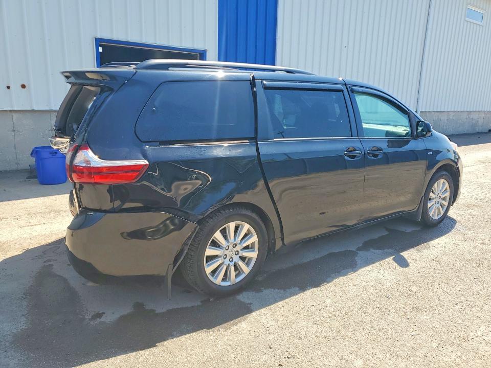 Photo 3 from auction – 2017 TOYOTA SIENNA with VIN 5TDJZ3DC3HS172192
