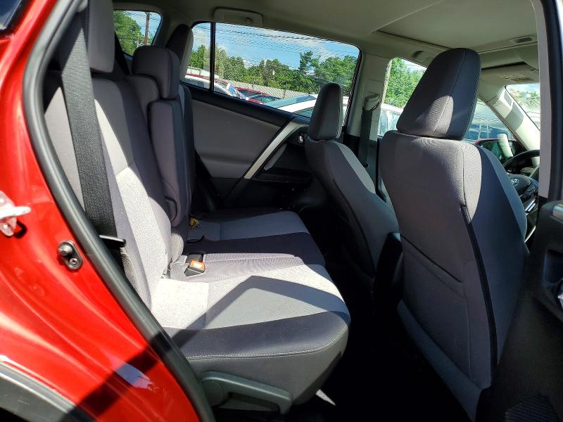 Фото 11 с аукциона – 2015 TOYOTA RAV4 с VIN 2T3RFREV3FW266647