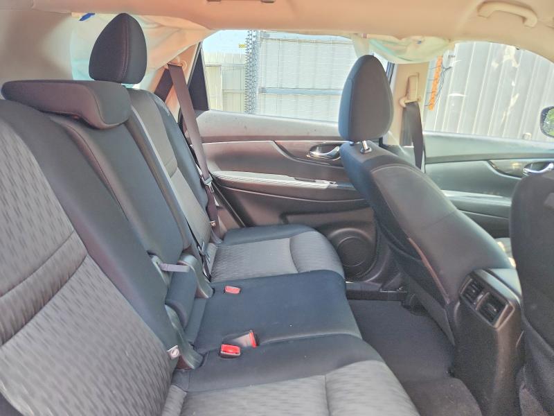 Photo 11 from auction – 2017 NISSAN ROGUE with VIN JN8AT2MT4HW140190