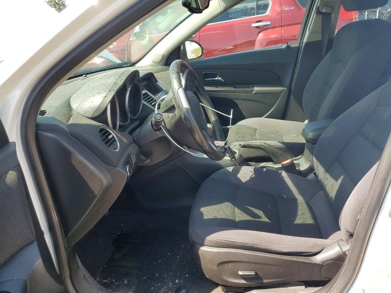 Photo 7 from auction – 2014 CHEVROLET CRUZE with VIN 1G1PC5SB3E7328733