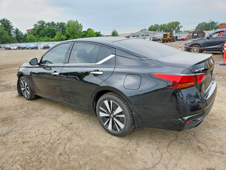 Photo 2 from auction – 2020 NISSAN ALTIMA with VIN 1N4BL4EW8LC129245