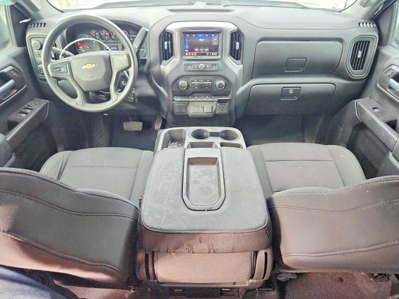 Photo 8 from auction – 2021 CHEVROLET SILVERADO with VIN 1GCRYBEK6MZ229631
