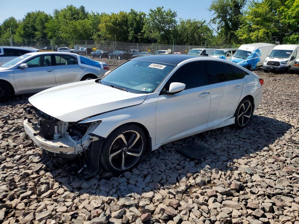 HONDA ACCORD 2018 with VIN 1HGCV1F36JA001057 - Photo from auction