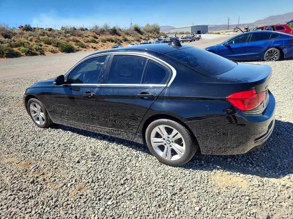 Photo 2 from auction – 2017 BMW 330 with VIN WBA8D9G36HNU62800