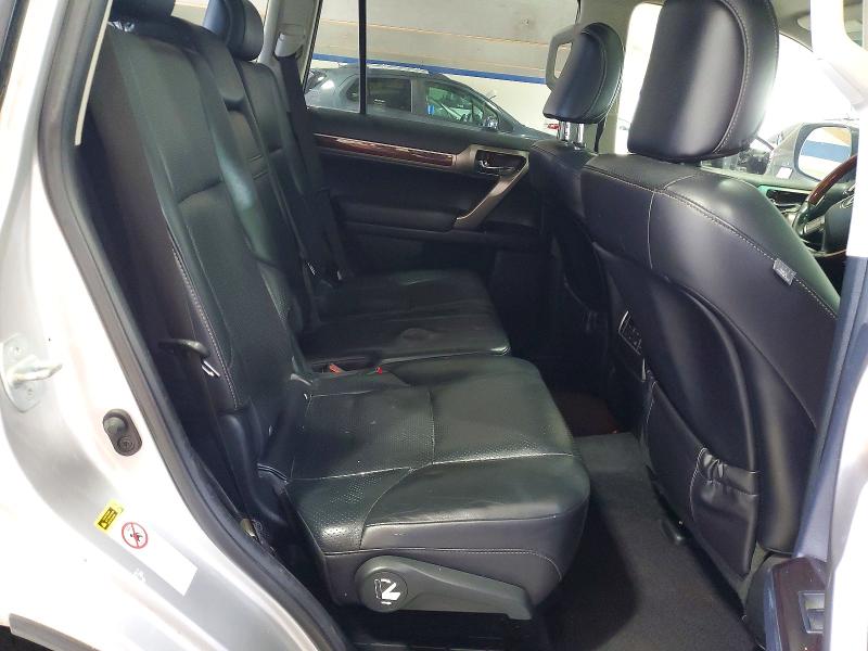 Photo 11 from auction – 2010 LEXUS GX with VIN JTJBM7FX1A5015294