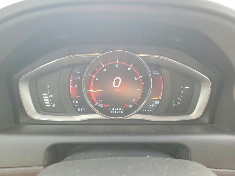 Photo 9 from auction – 2016 VOLVO XC60 with VIN YV440MDK9G2911332