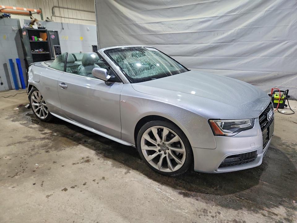 Foto 4 de la subasta – 2015 AUDI A5 con VIN WAUMFAFH7FN005076