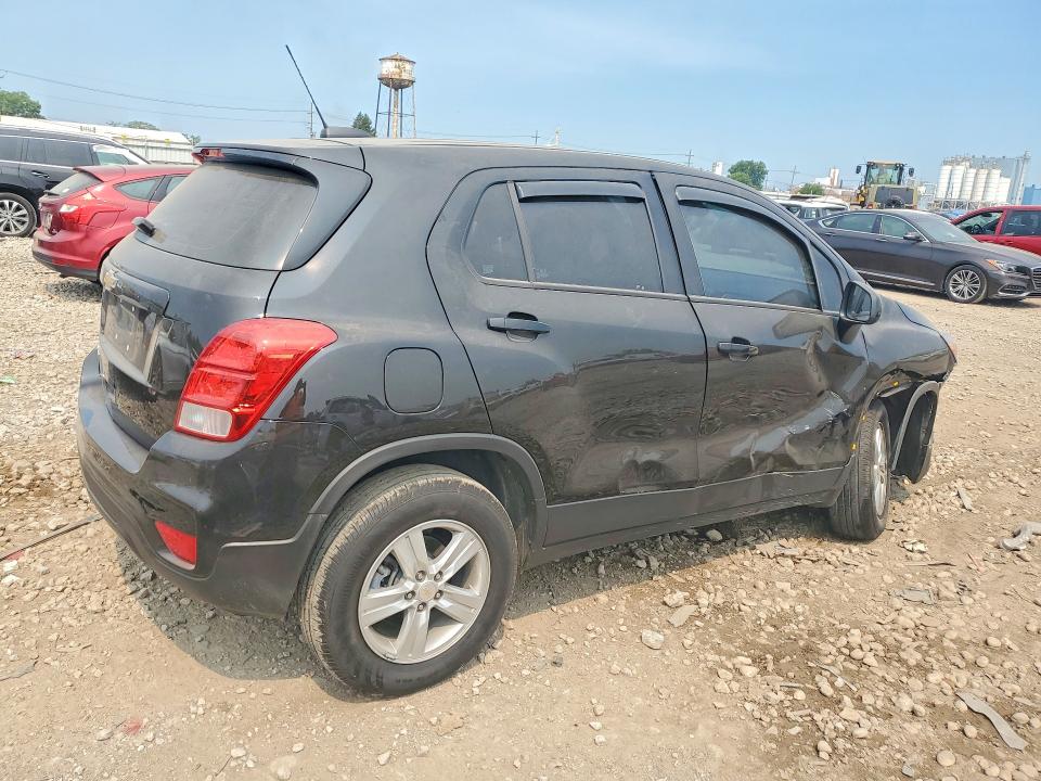 Photo 3 from auction – 2022 CHEVROLET TRAX with VIN KL7CJNSM9NB507687