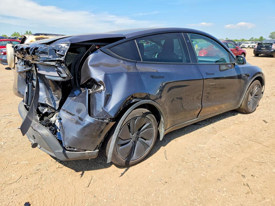 Photo 3 from auction – 2026 TESLA MODEL Y with VIN 7SAYGDEE5TF333118