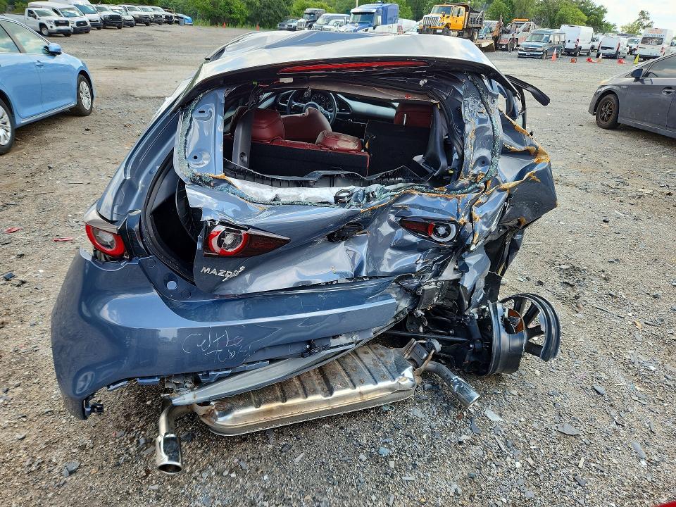 Photo 6 from auction – 2026 MAZDA 3 with VIN JM1BPBLL7T1854049