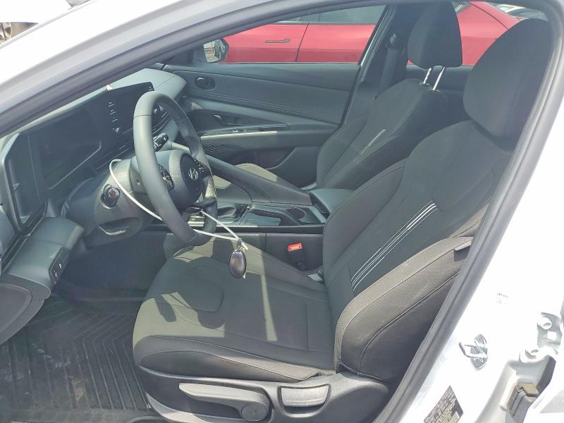 Photo 7 from auction – 2025 HYUNDAI ELANTRA with VIN KMHLM4DG3SU998670
