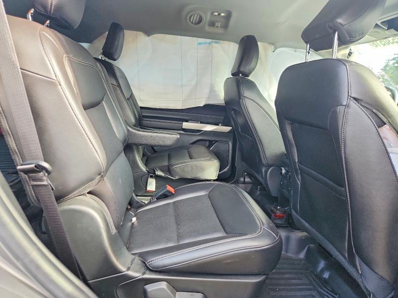 Photo 11 from auction – 2023 FORD EXPLORER with VIN 1FMSK7FH9PGB19865