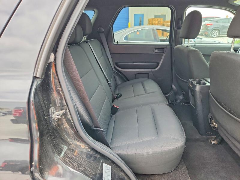 Photo 11 from auction – 2011 FORD ESCAPE with VIN 1FMCU0DG8BKA22839