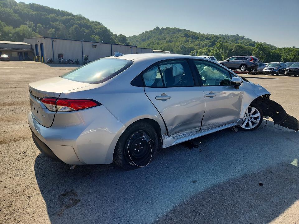 Photo 3 from auction – 2024 TOYOTA COROLLA with VIN 5YFB4MDE4RP189474