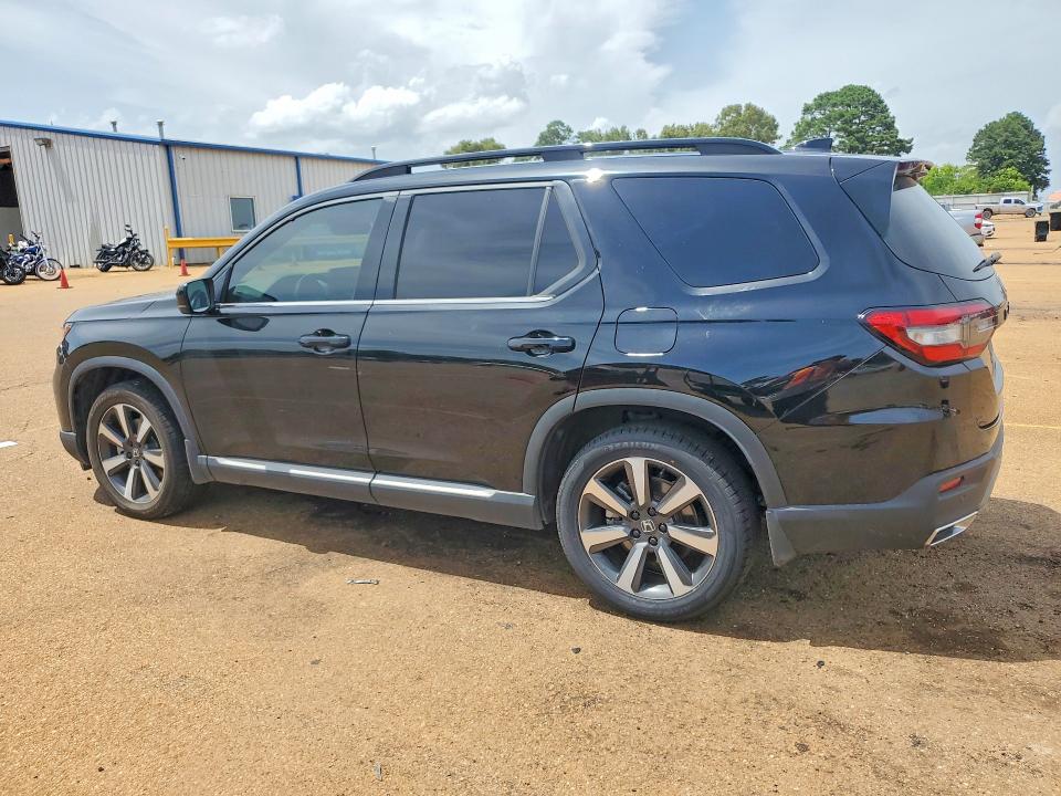 Photo 2 from auction – 2023 HONDA PILOT with VIN 5FNYG2H7XPB003320