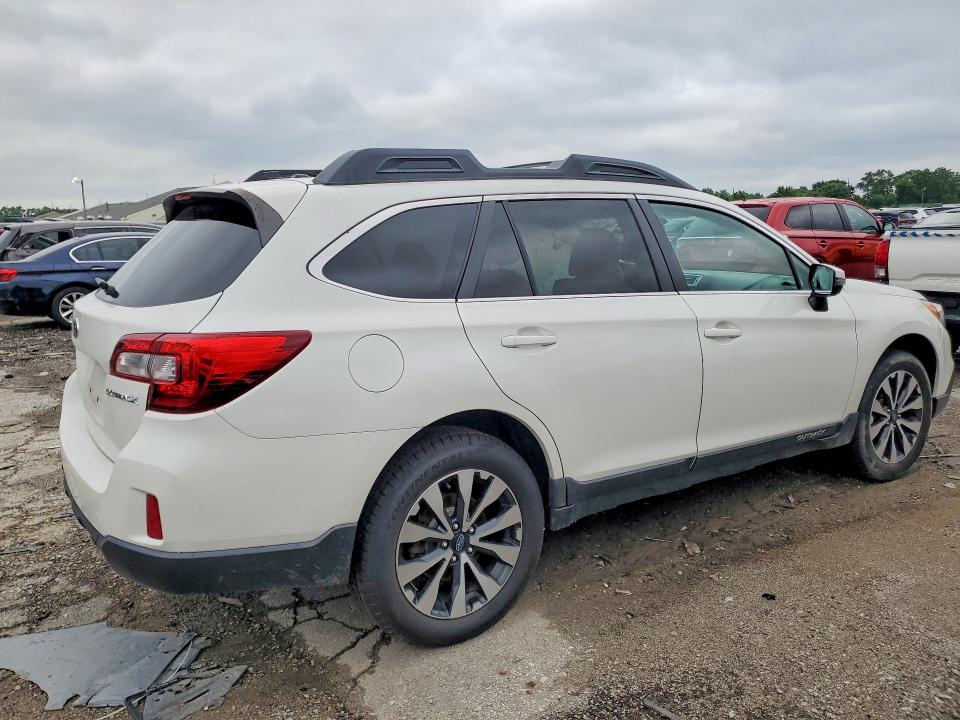 Photo 3 from auction – 2015 SUBARU OUTBACK with VIN 4S4BSBLC3F3281198