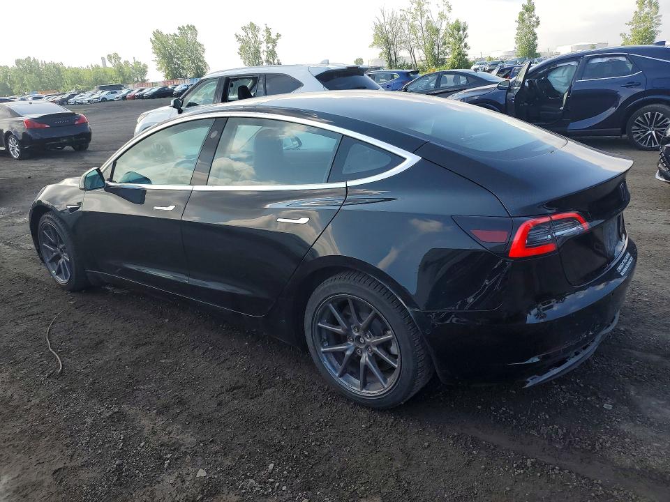 Photo 2 from auction – 2018 TESLA MODEL 3 with VIN 5YJ3E1EA2JF171468
