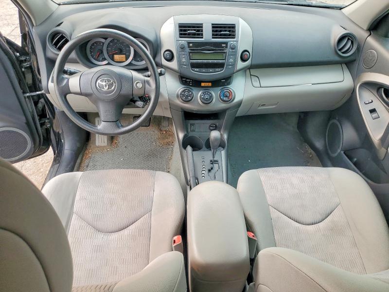 Photo 8 from auction – 2011 TOYOTA RAV4 with VIN 2T3BF4DV5BW152004