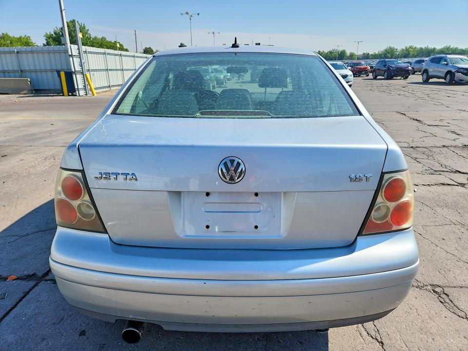 Photo 6 from auction – 2003 VOLKSWAGEN JETTA with VIN 3VWRE69MX3M074624