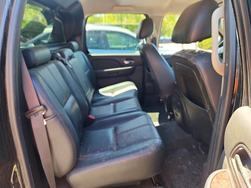 Photo 10 from auction – 2013 CHEVROLET AVALANCHE with VIN 3GNMCFE09DG292051