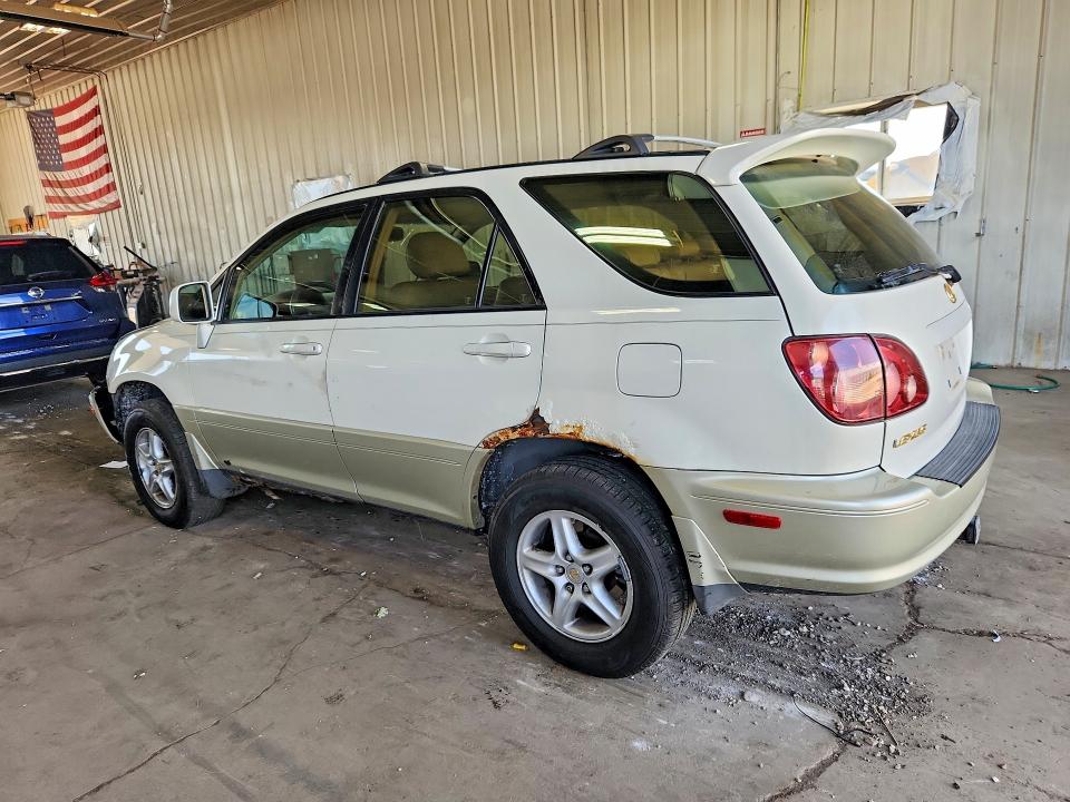 Photo 2 from auction – 2000 LEXUS RX with VIN JT6HF10U0Y0099254