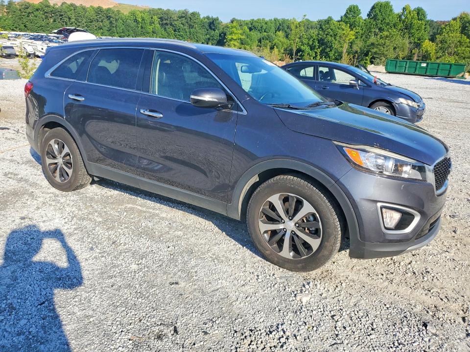Photo 4 from auction – 2017 KIA SORENTO with VIN 5XYPH4A55HG225058