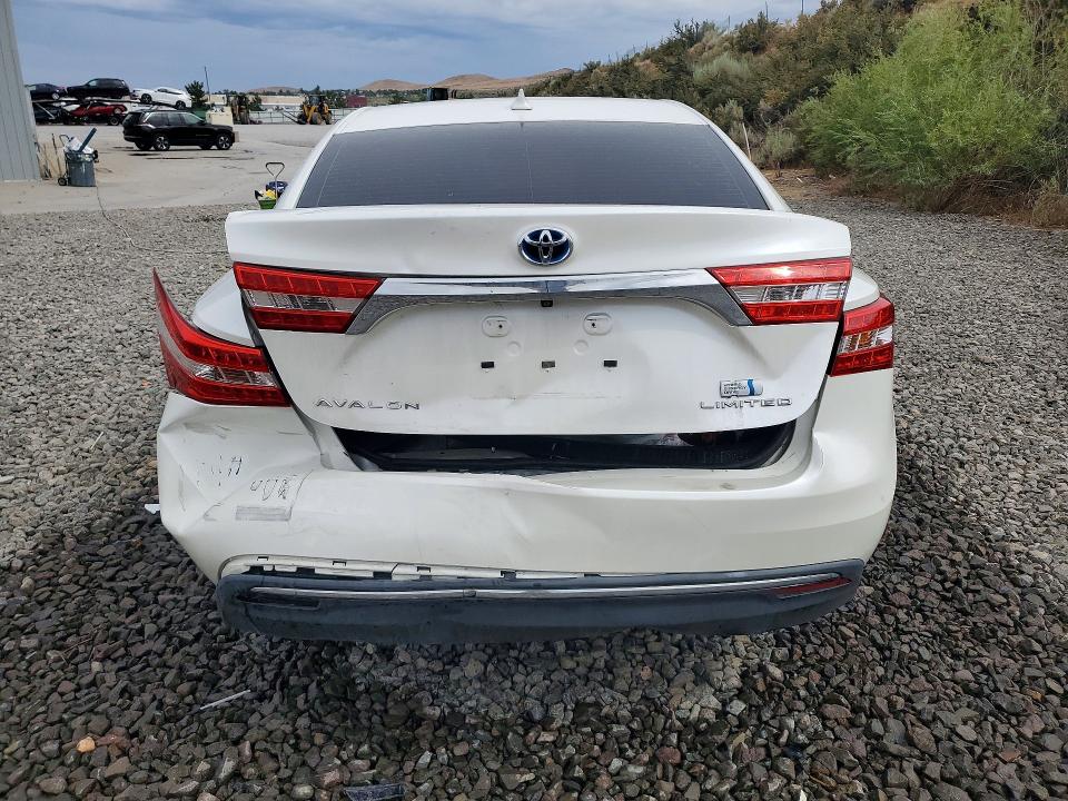 Photo 6 from auction – 2014 TOYOTA AVALON HYBRID with VIN 4T1BD1EB3EU032210