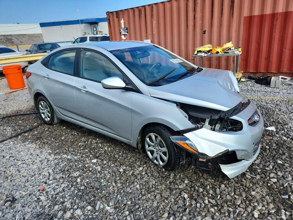 Photo 4 from auction – 2013 HYUNDAI ACCENT with VIN KMHCT4AE5DU518847