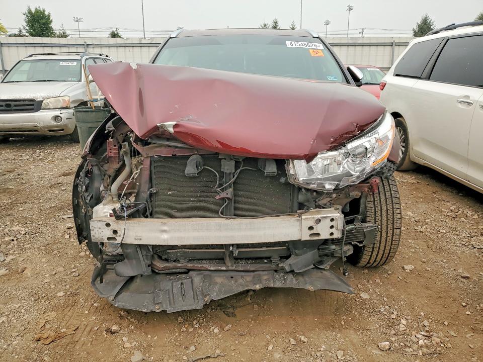 Photo 5 from auction – 2016 TOYOTA HIGHLANDER with VIN 5TDJKRFH6GS351664