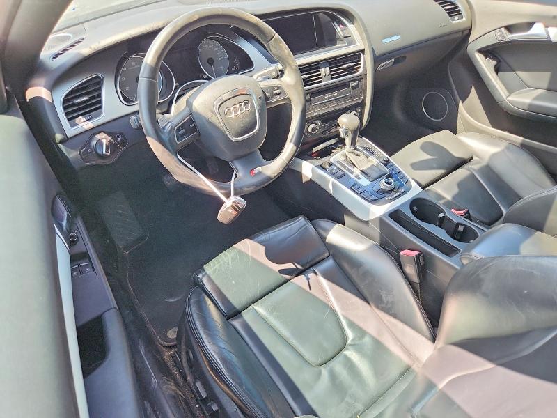 Photo 8 from auction – 2011 AUDI S5 with VIN WAUCVAFRXBA035830