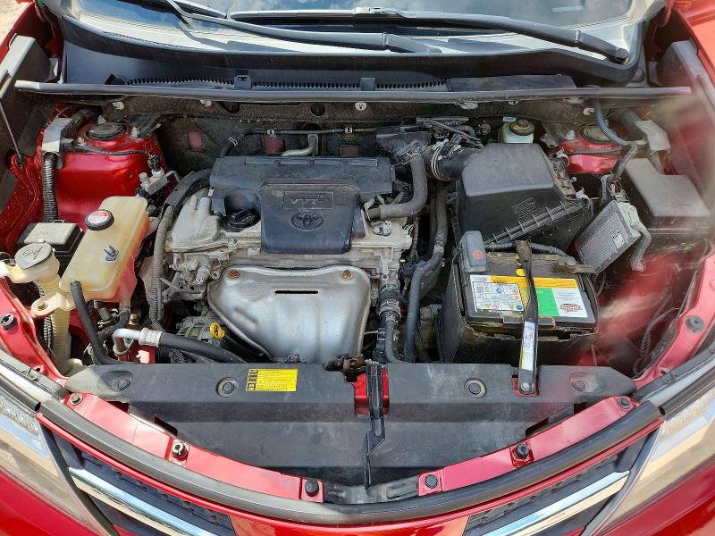 Photo 11 from auction – 2015 TOYOTA RAV4 with VIN JTMBFREV5FJ024376