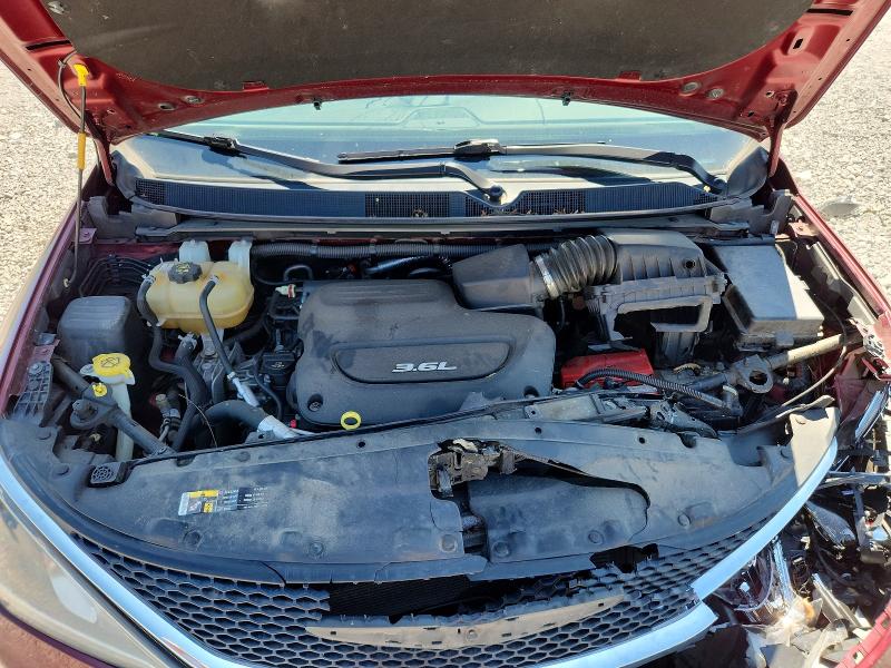 Photo 12 from auction – 2017 CHRYSLER PACIFICA with VIN 2C4RC1EG3HR510595