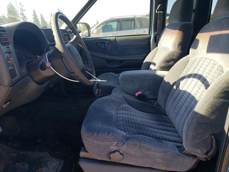 Photo 7 from auction – 2000 CHEVROLET S TRUCK with VIN 1GCCS1955Y8241898
