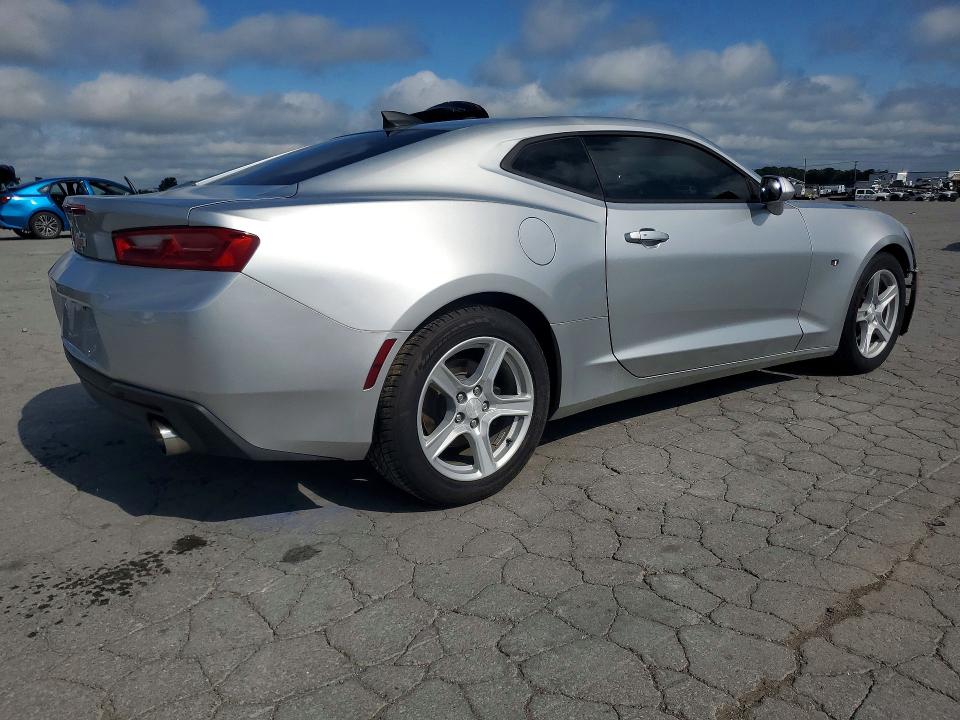 Photo 3 from auction – 2017 CHEVROLET CAMARO with VIN 1G1FB1RS8H0114833
