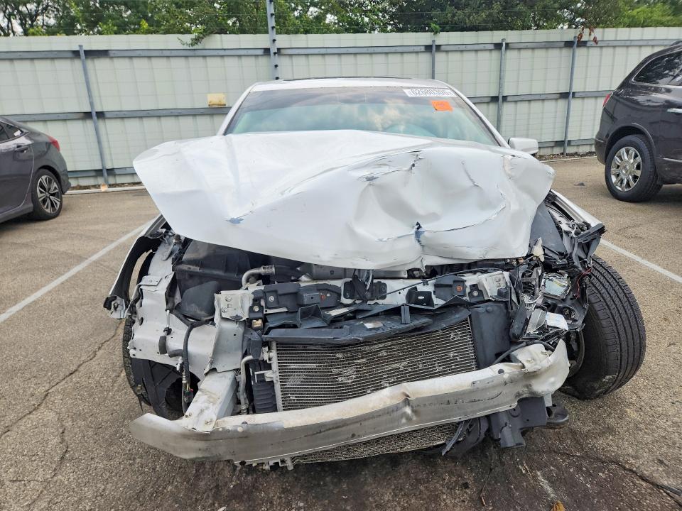 Photo 5 from auction – 2015 CHEVROLET MALIBU with VIN 1G11C5SL2FF121451