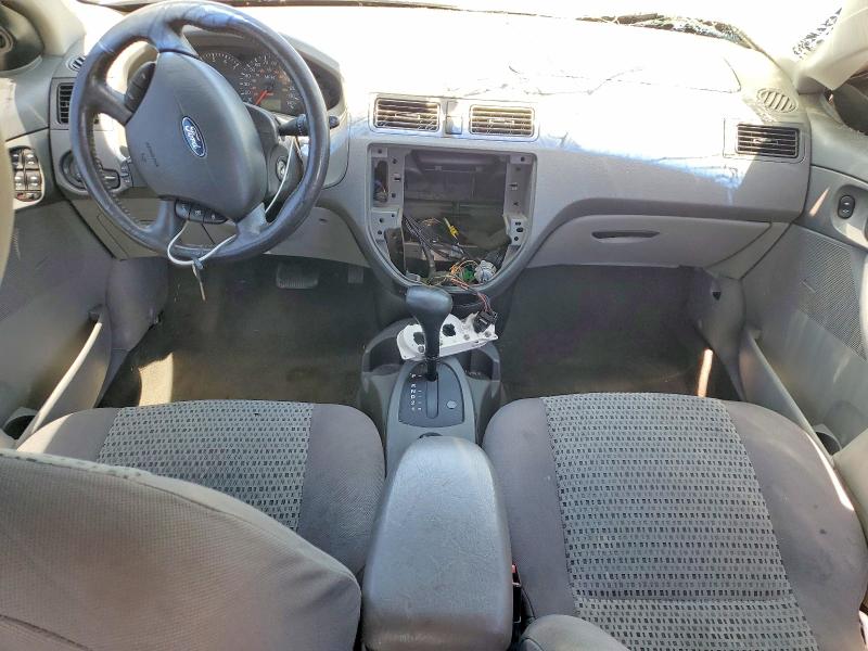 Photo 8 from auction – 2015 FORD FOCUS with VIN 1FAFP34N95W278807