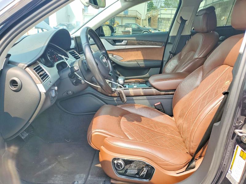 Photo 7 from auction – 2015 AUDI A8 with VIN WAUJ2AFD3FN036689